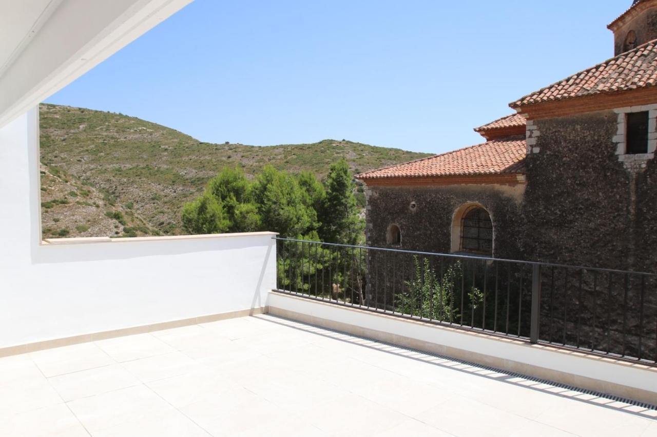 Un Moment, Casa Rural De 4 Estrellas Les Coves de Vinroma Exterior photo