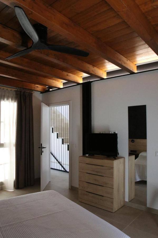 Un Moment, Casa Rural De 4 Estrellas Les Coves de Vinroma Exterior photo